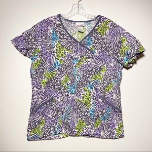 Star Scrubs Women’s Animal Print‎ Scrub Top Size M